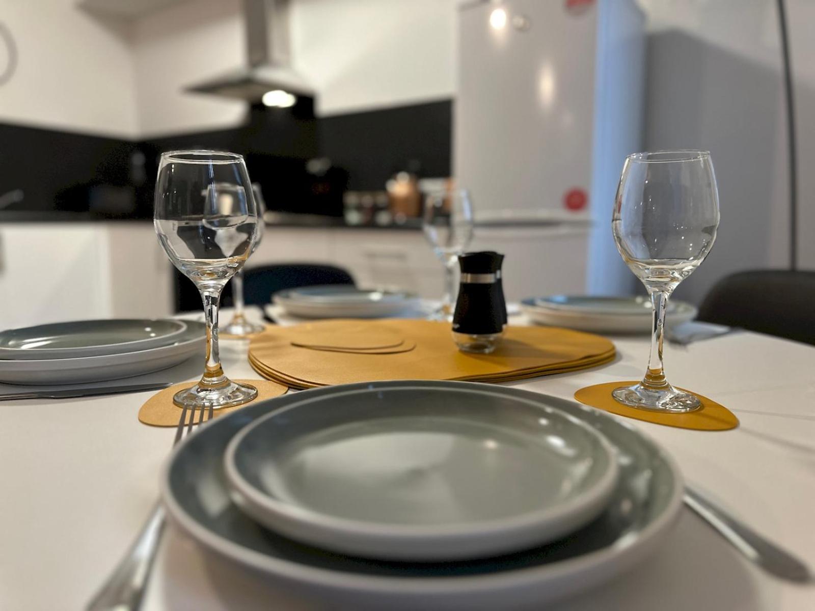Stylish Maisonette Newcastle Pass The Keys 외부 사진